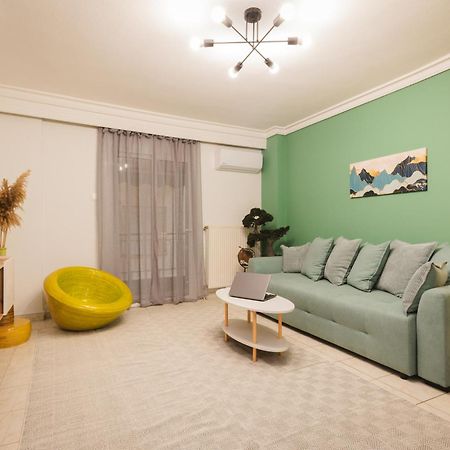 Stylish Apt W Jacuzzi, 5 Min To White Tower Солун Екстериор снимка